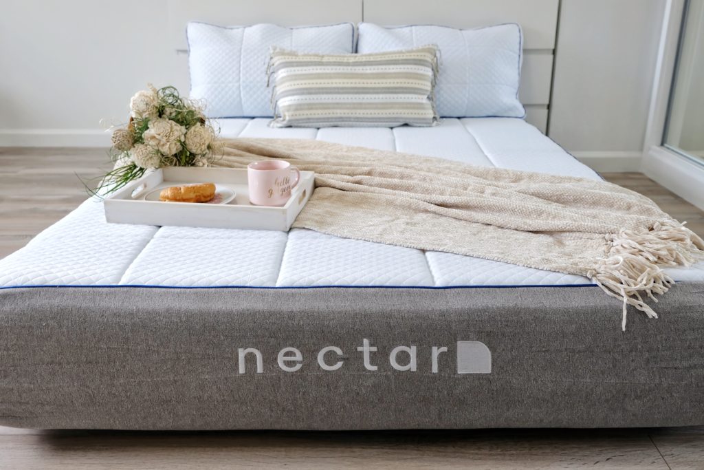 The Reasons To Buy An Adjustable Bed Frame - reliablecounter blog