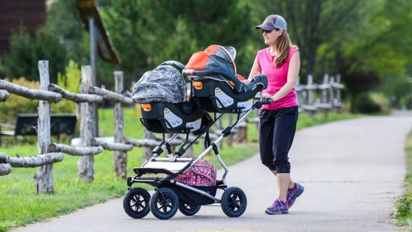 dual jogging stroller for infant and toddler