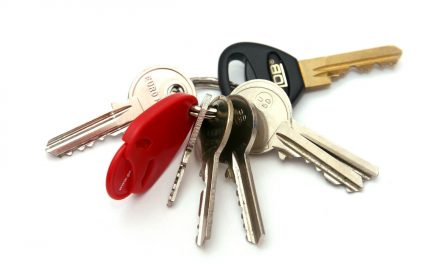 Five Key Benefits you will enjoy from using a Locksmith Service in the UK