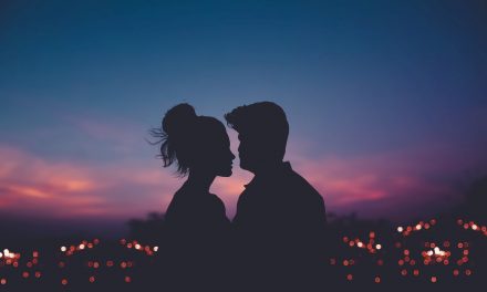 Long Distance Relationship Tips That Keep The Spark Alive
