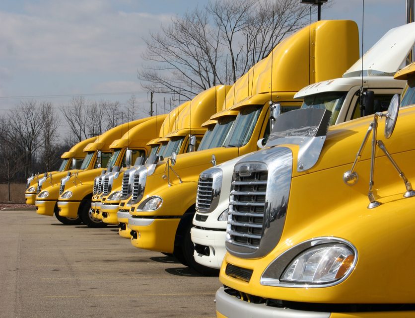 What Are the Benefits of Using an LTL Trucking Company