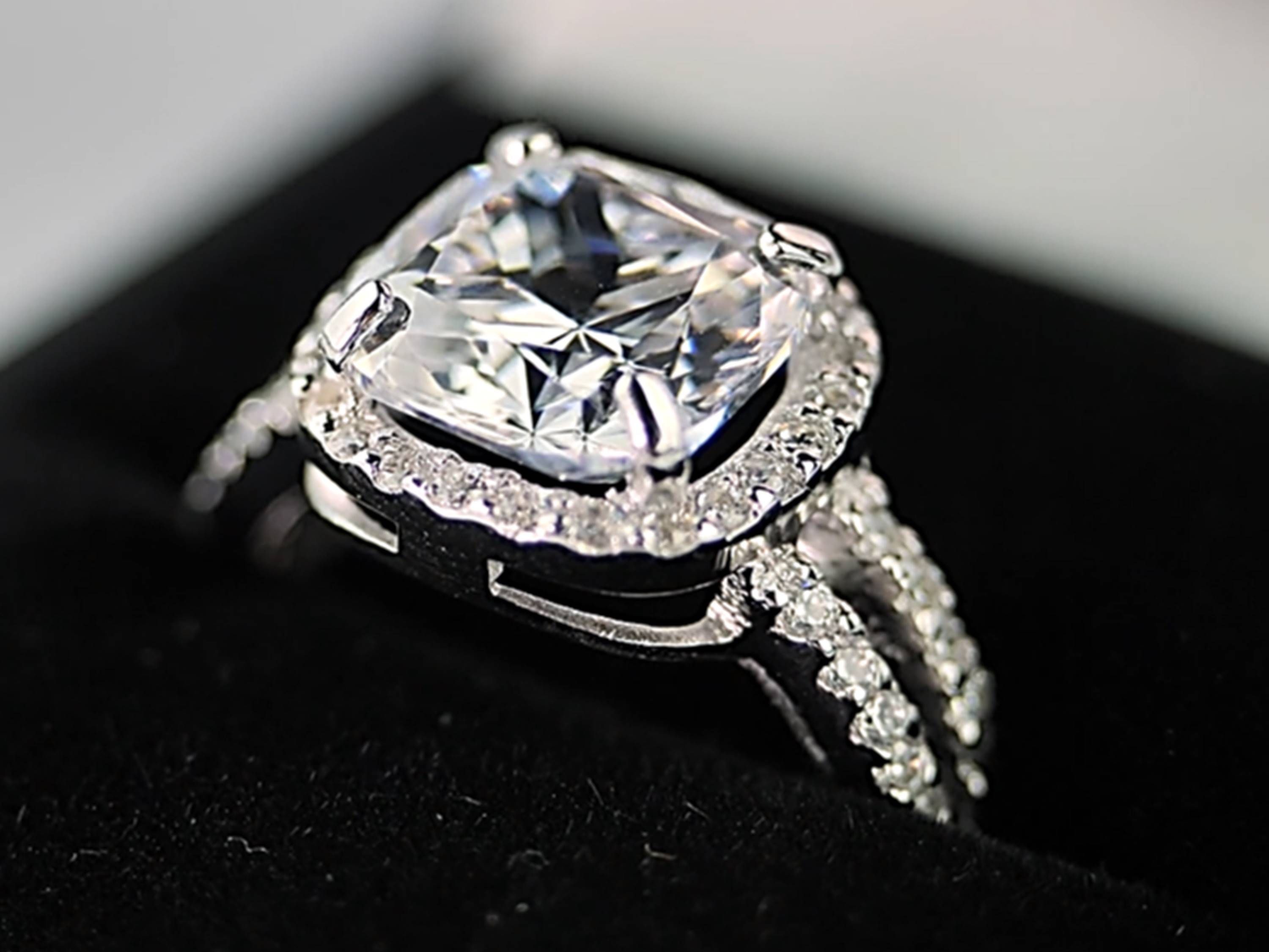 Luxuria Diamonds Diamond simulant engagement rings reliablecounter blog