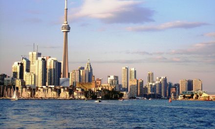 5 Reasons to Choose Toronto for 6 Months