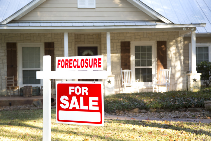 What Happens When They Foreclose on Your House?